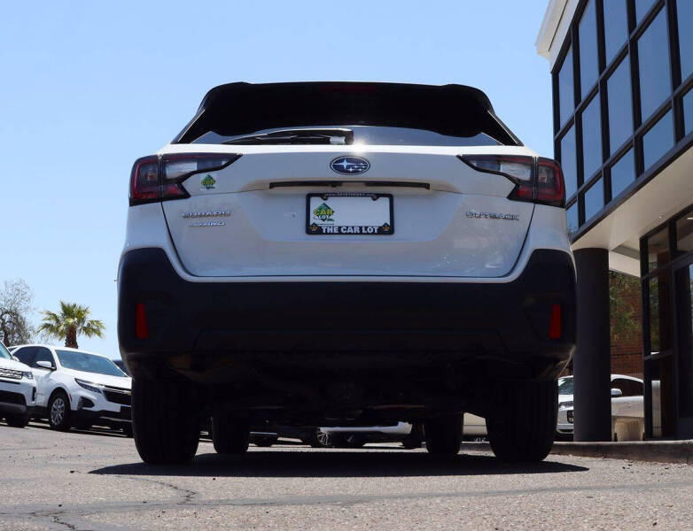 2022 Subaru Outback Premium