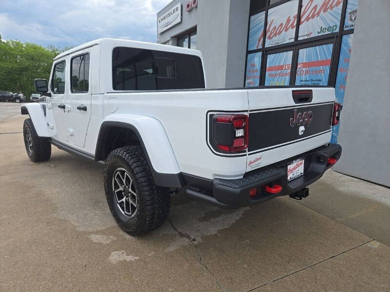 2026 Jeep Gladiator Shadow Ops