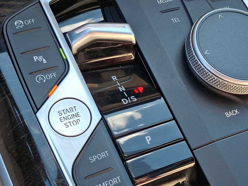 2023 BMW 3 Series 330i xDrive