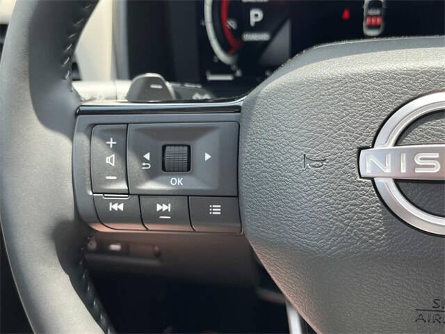 2025 Nissan Rogue SL