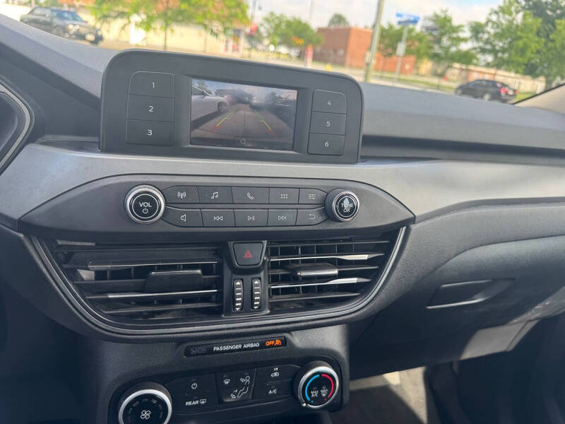 2020 Ford Escape S