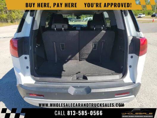 2017 GMC Acadia SLE-2