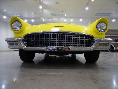 1957 Ford Thunderbird