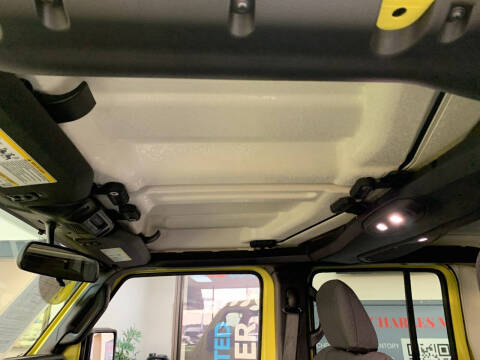 2024 Jeep Gladiator NightHawk