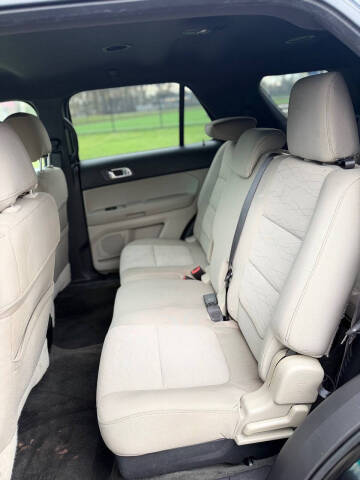 2014 Ford Explorer