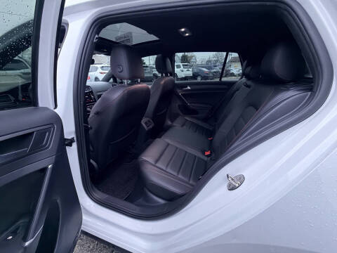 2020 Volkswagen Golf GTI S