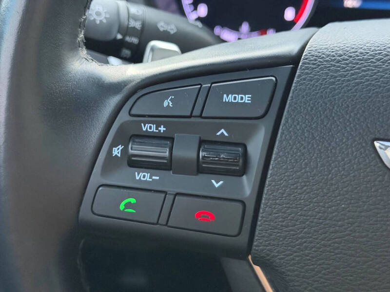 2016 Hyundai Genesis