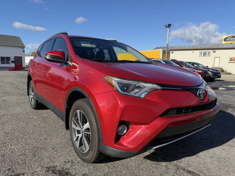 2016 Toyota RAV4 XLE's photo