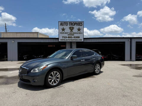 2012 Infiniti M37