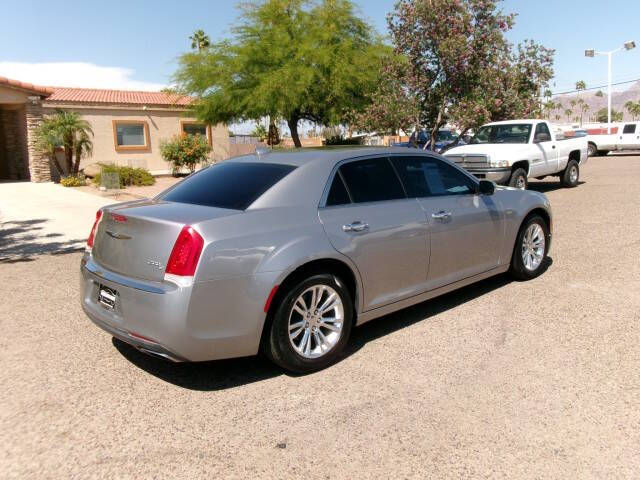 2016 Chrysler 300 C
