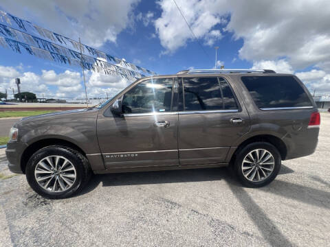 2016 Lincoln Navigator Select