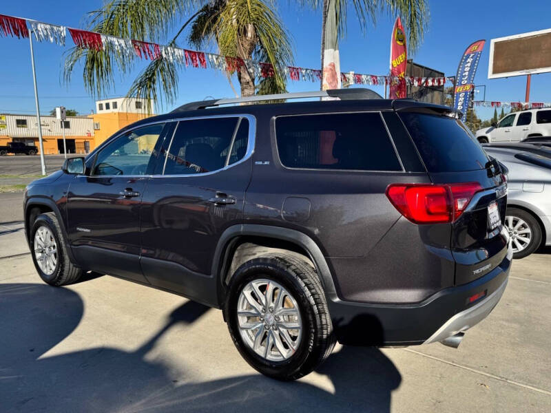 2018 GMC Acadia SLE-2