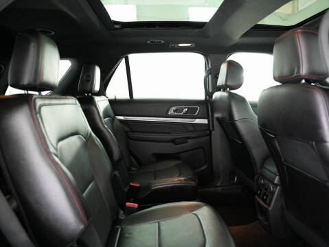 2016 Ford Explorer Sport