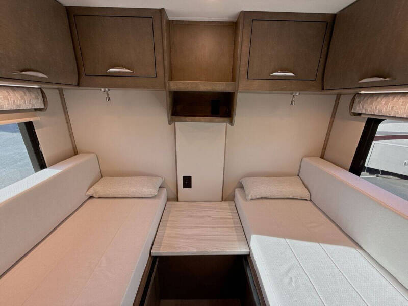 2024 Mercedes-Benz Sprinter