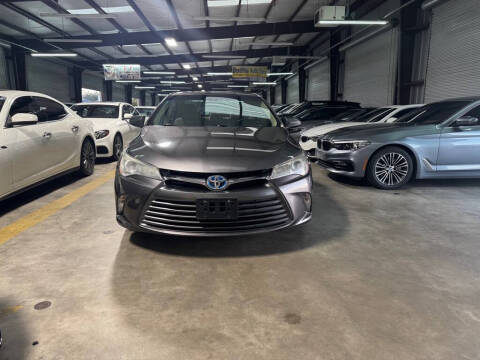 2017 Toyota Camry Hybrid