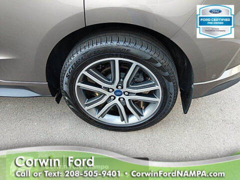 2019 Ford Edge Titanium