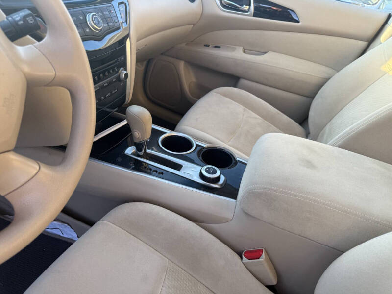 2013 Nissan Pathfinder S