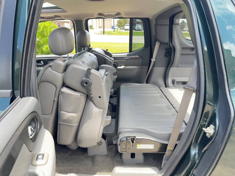 2004 GMC Envoy XUV SLT