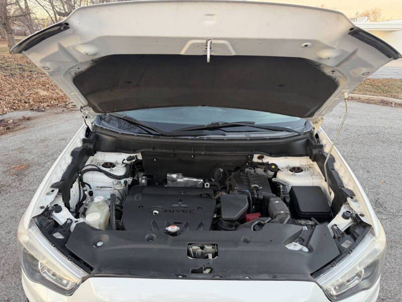 2015 Mitsubishi Outlander Sport 2.4 ES