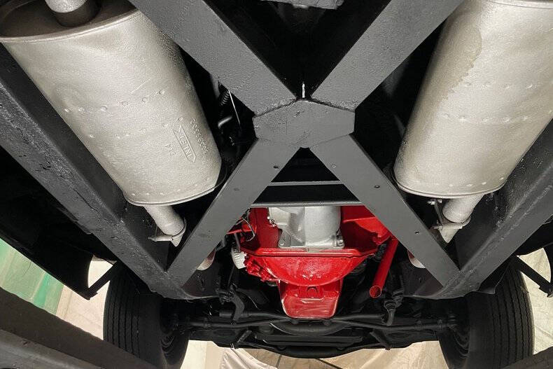 1957 Ford Thunderbird