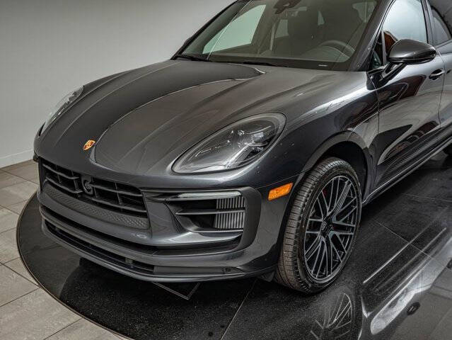 2026 Porsche Macan S