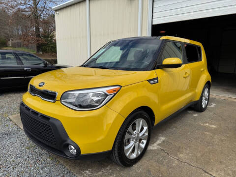 2015 Kia Soul +