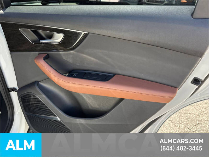 2024 Audi Q7 quattro Premium Plus 45 TFSI