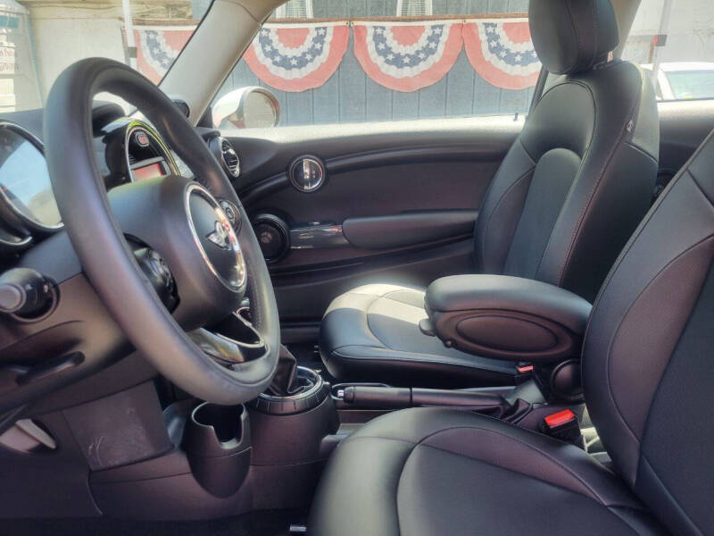 2015 MINI Hardtop 2 Door Cooper