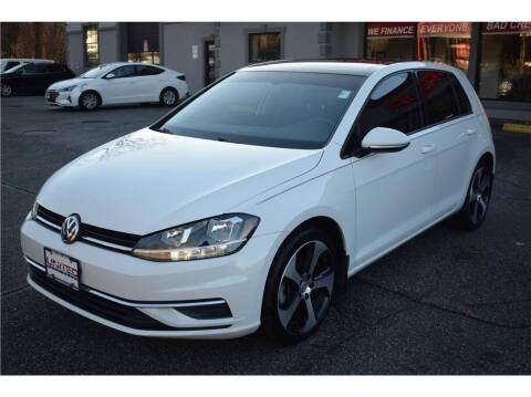 2020 Volkswagen Golf TSI