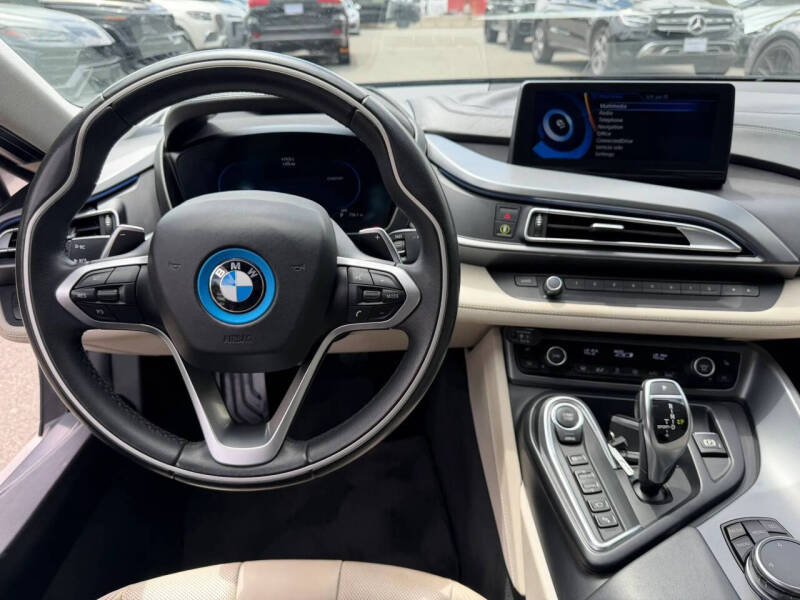2015 BMW i8