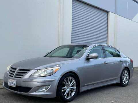 2012 Hyundai Genesis for sale at Autoaffari LLC in Sacramento CA