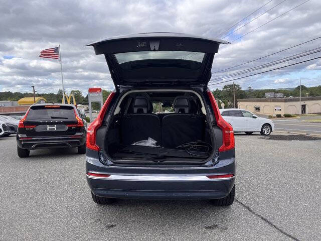 2024 Volvo XC90 Recharge T8 Ultimate Bright Theme 7P