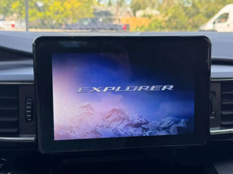 2023 Ford Explorer ST-Line