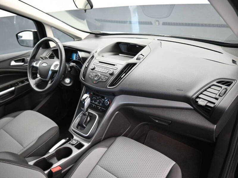 2017 Ford C-MAX Hybrid SE