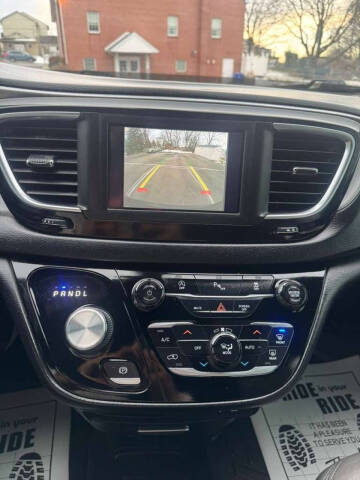 2019 Chrysler Pacifica Touring Plus