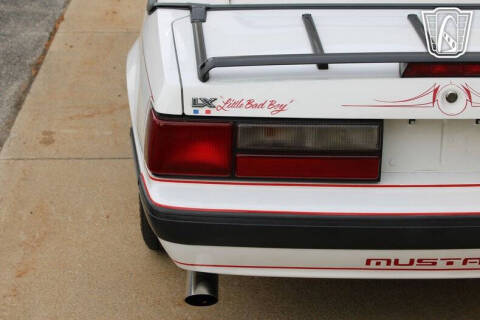 1990 Ford Mustang