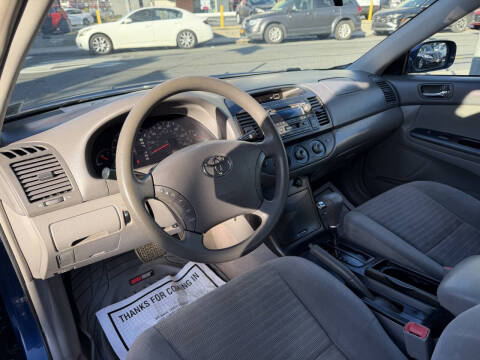 2005 Toyota Camry LE V6