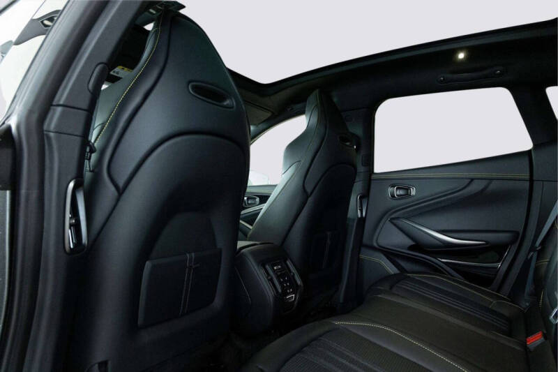 2026 Aston Martin DBX 707