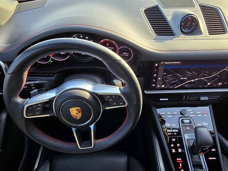 2022 Porsche Cayenne S