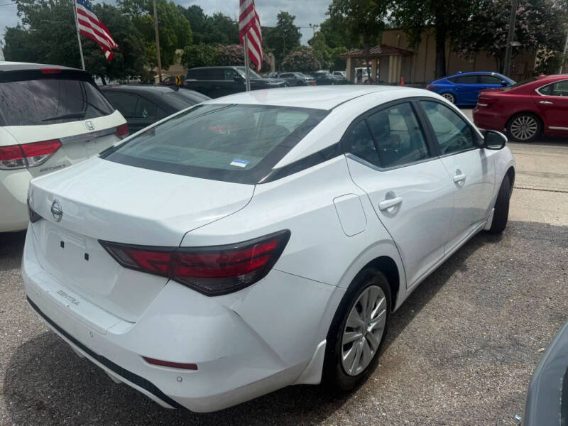 2022 Nissan Sentra S