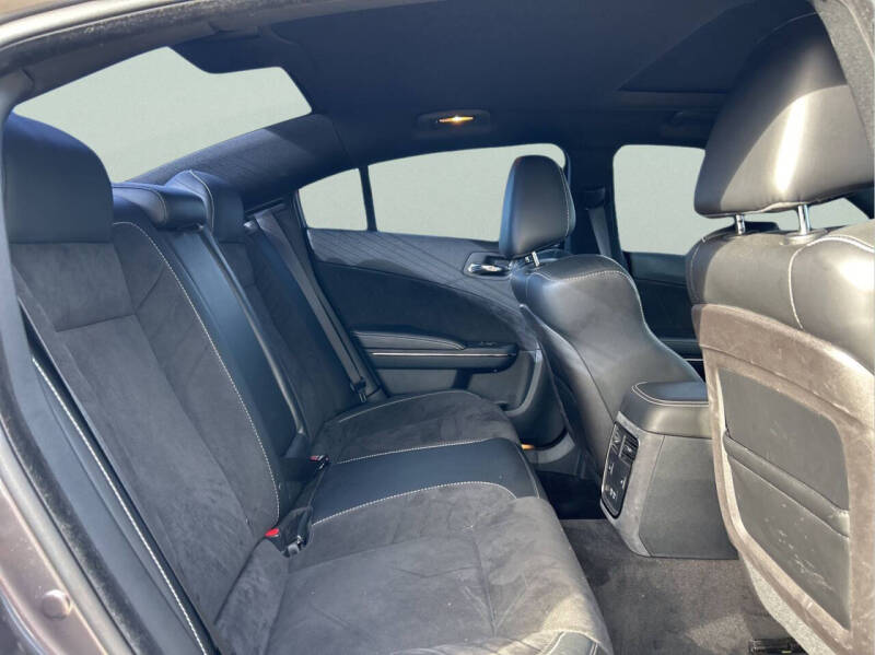 2015 Dodge Charger SRT Hellcat