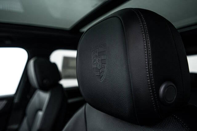 2025 Porsche Cayenne