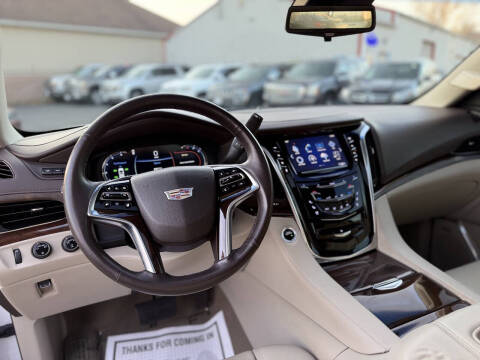 2017 Cadillac Escalade ESV Premium Luxury