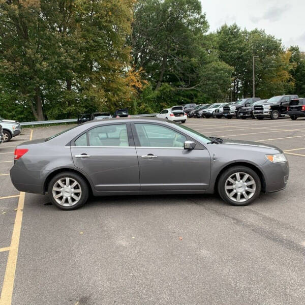 2012 Lincoln MKZ