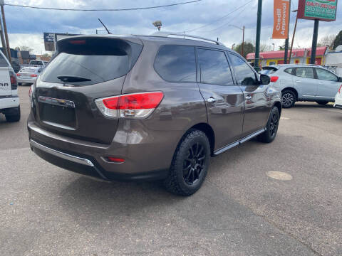 2015 Nissan Pathfinder SL