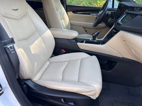2017 Cadillac XT5