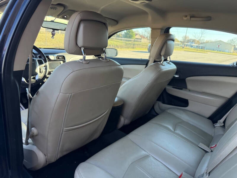 2012 Chrysler 200 Limited