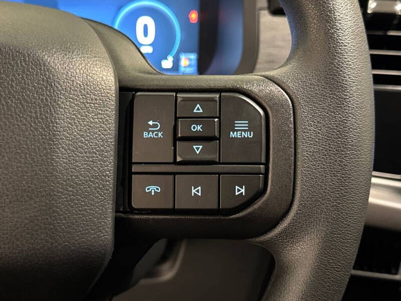 2025 Ford F-150 Lightning Pro