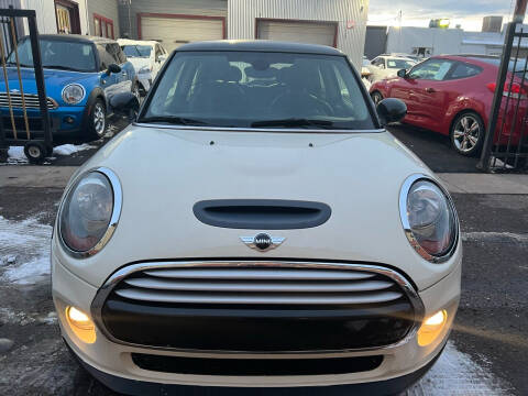 2015 MINI Hardtop 2 Door for sale at SANAA AUTO SALES LLC in Englewood CO