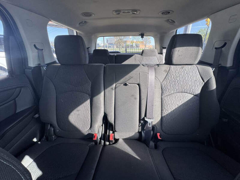 2016 GMC Acadia SLE-1